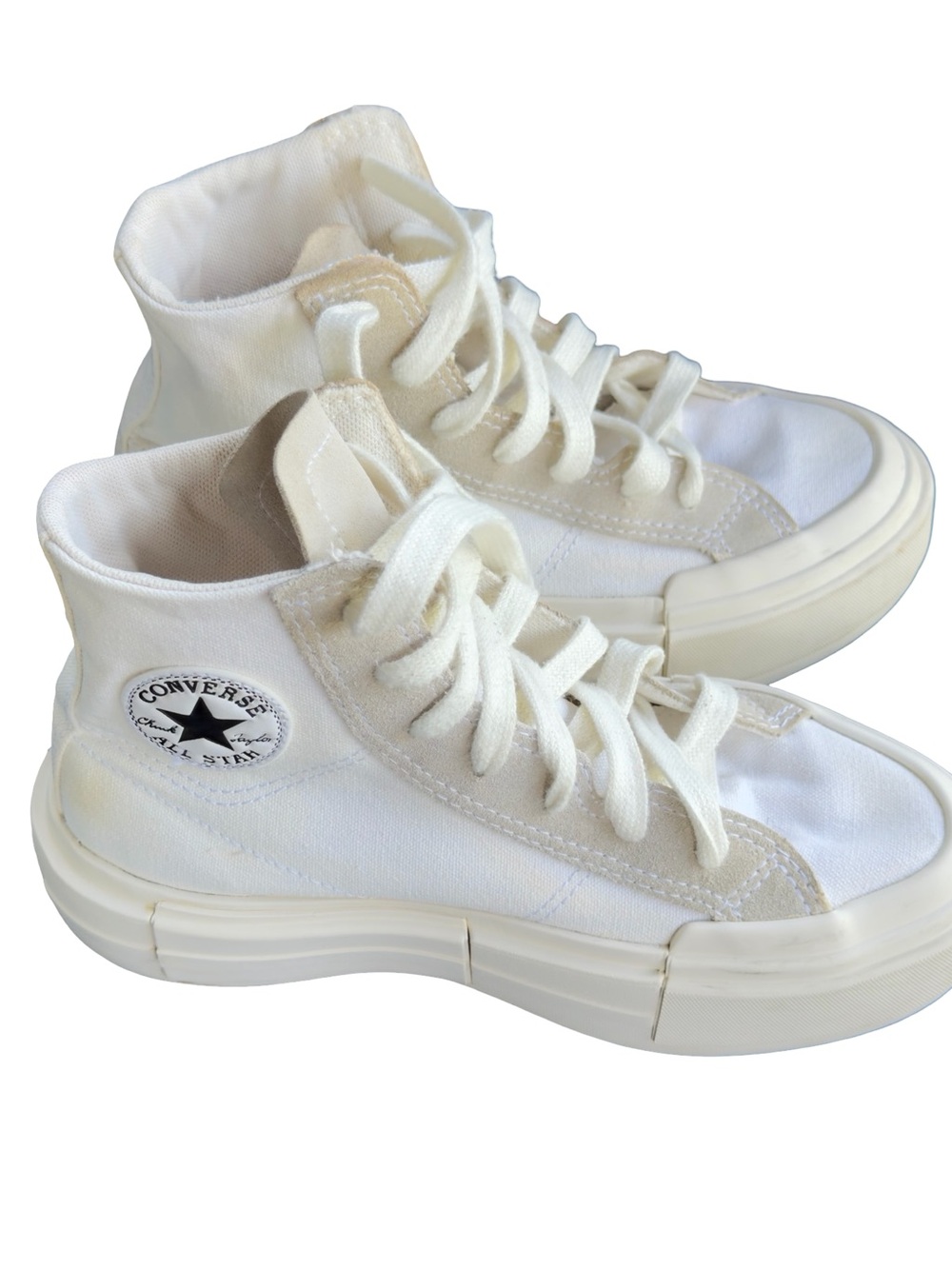 Converse Women's High Top Ankle Boots in White/Cream